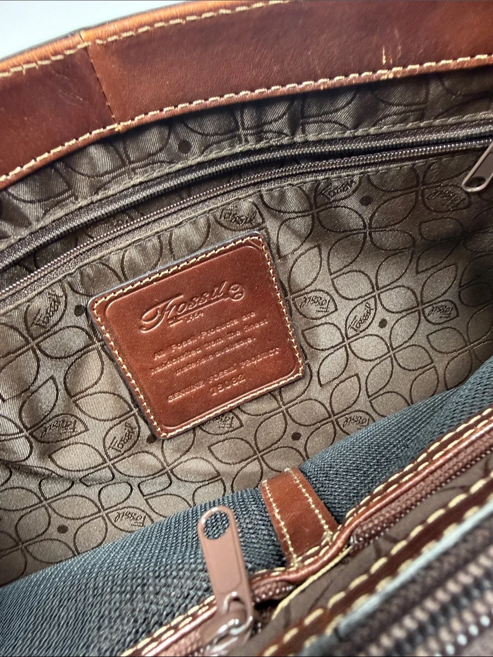 Fossil Vintage Unisex Brown Leather Tote Work Business Bag